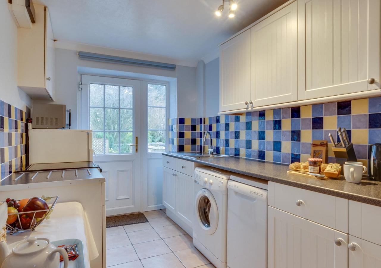 Smugglers Cove Cottage Ravenscar Exteriör bild